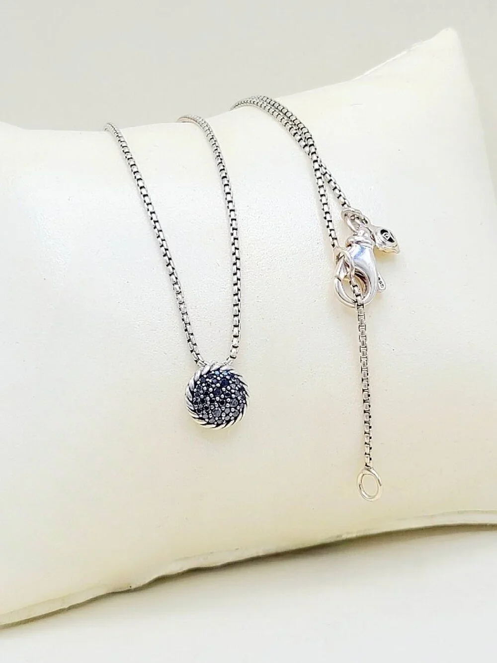 David Yurman Chatelaine Pendant Necklace w/ Pavé Black Diamonds - 17